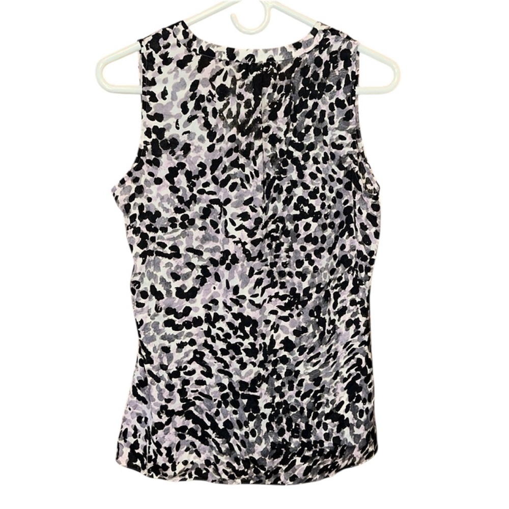 Banana Republic Ruffle V-neck Tank Top - Picture 2 of 7